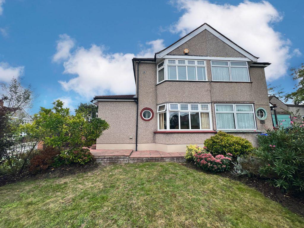 Penhill Road, Bexley DA5 3EU 3 bed semidetached house for sale £475,000