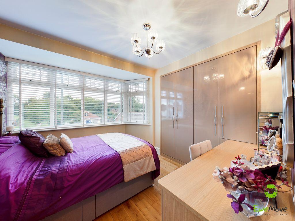 Bedroom 1 (Double)