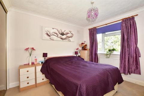 4 bedroom detached house for sale - Grey Wethers, Sandling, Maidstone, Kent