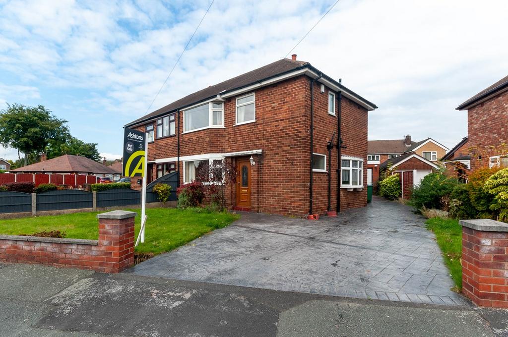 Parkdale Road, Paddington, Warrington, WA1 3 bed semidetached house