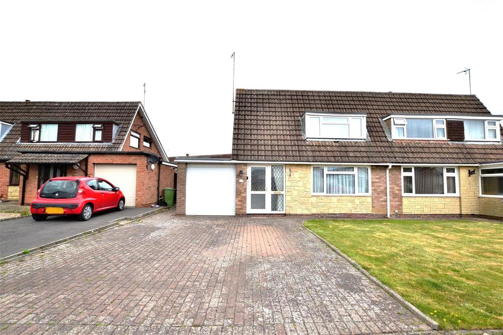 Long Mynd Avenue, Up Hatherley... 4 bed semidetached house £350,000