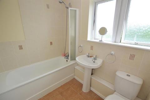 4 Parkside Close, Churchdown, Gloucester, GL3 1JR