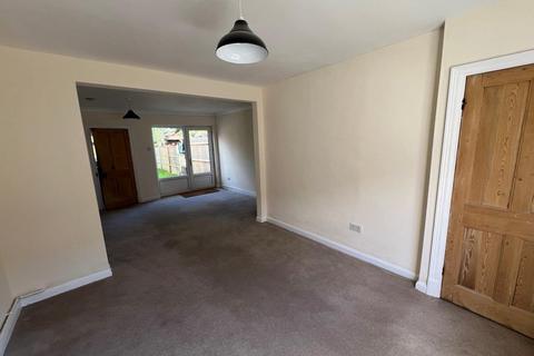 2 bedroom terraced house to rent, KINGS ROAD, OAKHAM