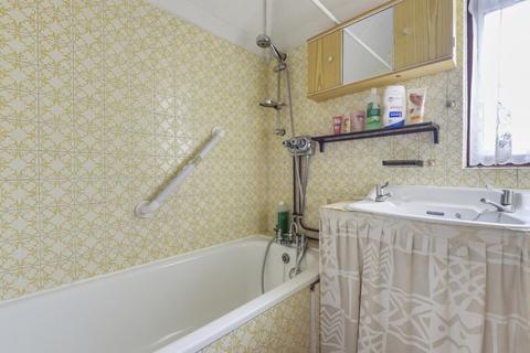 48 Upper Elmers End Road, Beckenham, BR3 4AN