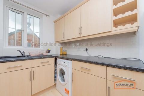 41 Bridgeside Close, Walsall, WS8 7BN
