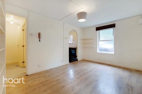 24 Turnpike Lane, Sutton, SM1 4HB