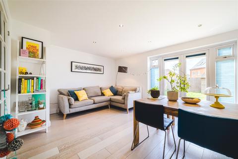 3 bedroom terraced house for sale - Samborne Drive, Wokingham, Berkshire, RG40