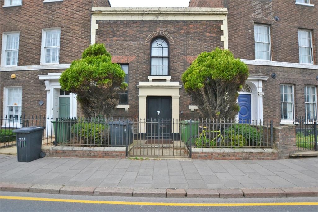 London Road, Kings Lynn 5 bed terraced house £175,000