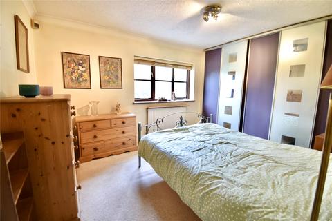 3 bedroom apartment for sale - Reading Road, Arborfield, Reading, Berkshire, RG2