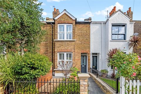 52 Campbell Road, Twickenham, TW2 5BY