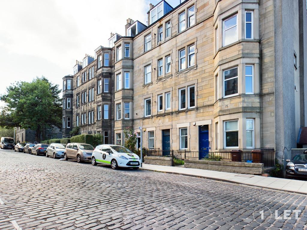 East Claremont Street, New Town, Edinburgh, EH7 1 bed flat £995 pcm