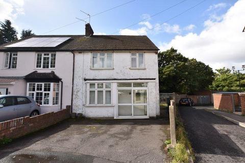 22 Rookeries Close, Feltham, TW13 7BG