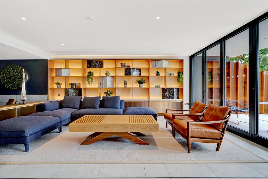 Concierge Reception
