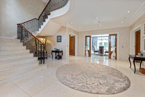 6 bedroom detached house for sale, Nuns Walk, Wentworth, Virginia Water, Surrey, GU25.