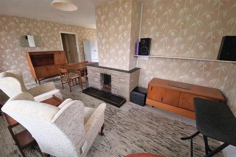 4 bedroom detached bungalow for sale, Belcaire Close, Lympne, Hythe. CT21