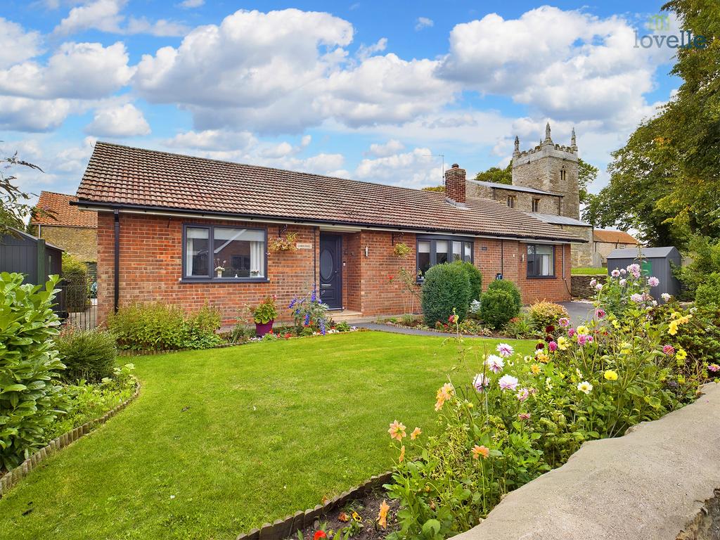 Private Lane, Normanby by Spital, LN8 4 bed detached bungalow for sale