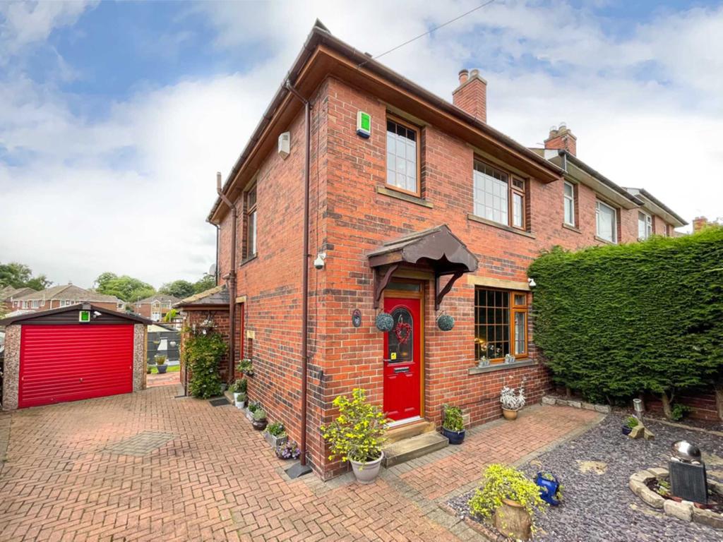 New North Road, Heckmondwike 3 bed terraced house for sale £220,000