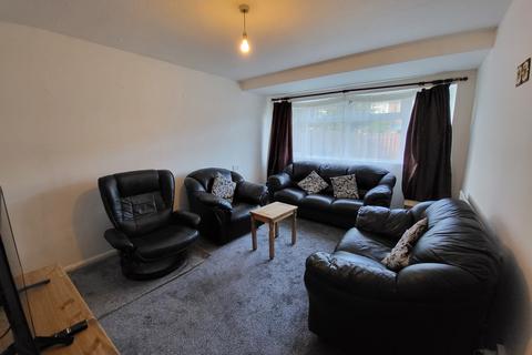 undefined, Lingmoor Walk, Hulme, Manchester. M15 6EN