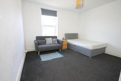 1 bedroom flat to rent, Empire Road, Sharrow, Sheffield, S7