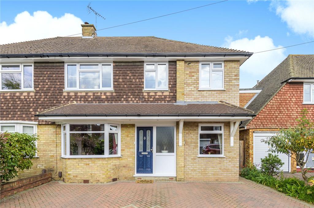 York Gardens, WaltonOnThames, KT12 5 bed semidetached house for sale