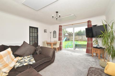 2 bedroom semi-detached bungalow for sale - Sunningdale Gardens, Bognor Regis, West Sussex