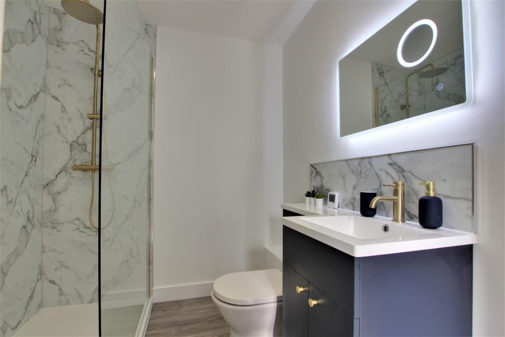 Annex shower