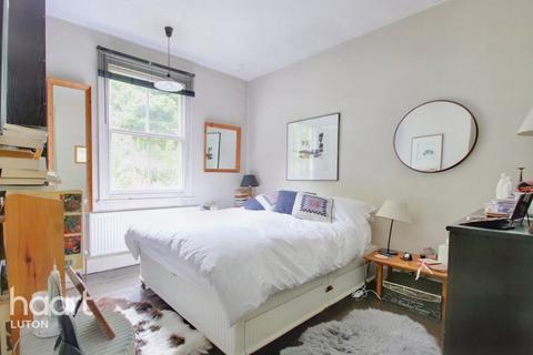 83 Ashburnham Road, Luton, LU1 1JN
