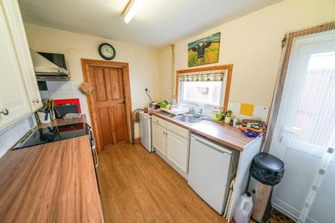 3 bedroom end of terrace house for sale - Chichester