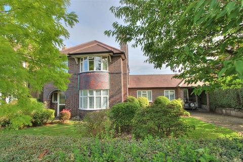 4 bedroom detached house for sale, Bardon Road, Coalville, LE67