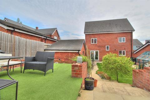 2 Cave Crescent, Coalville, LE67 4AT