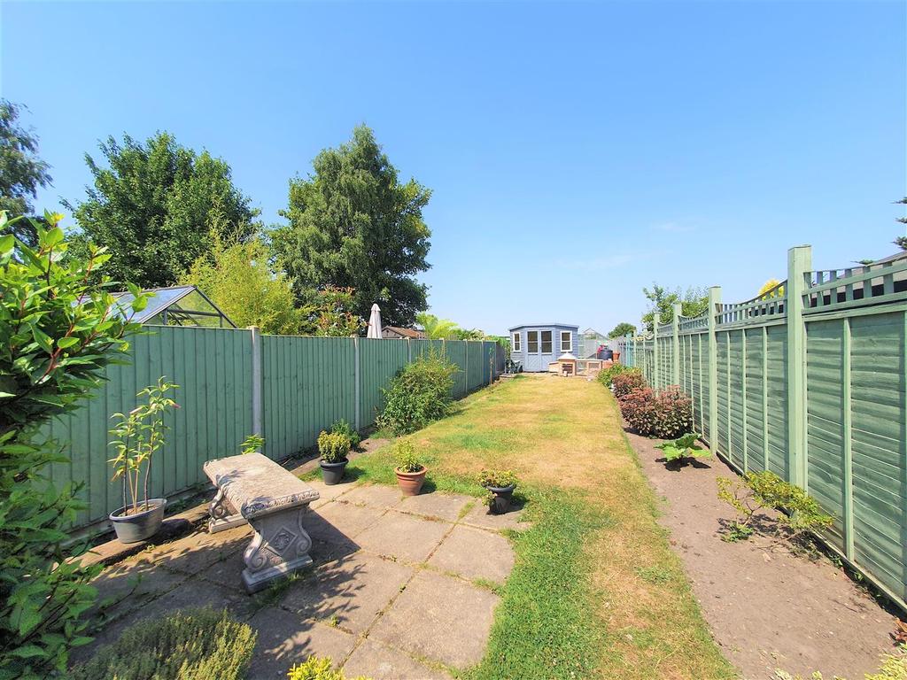 Highfield Street, Coalville, LE67 3 bed terraced house £190,000
