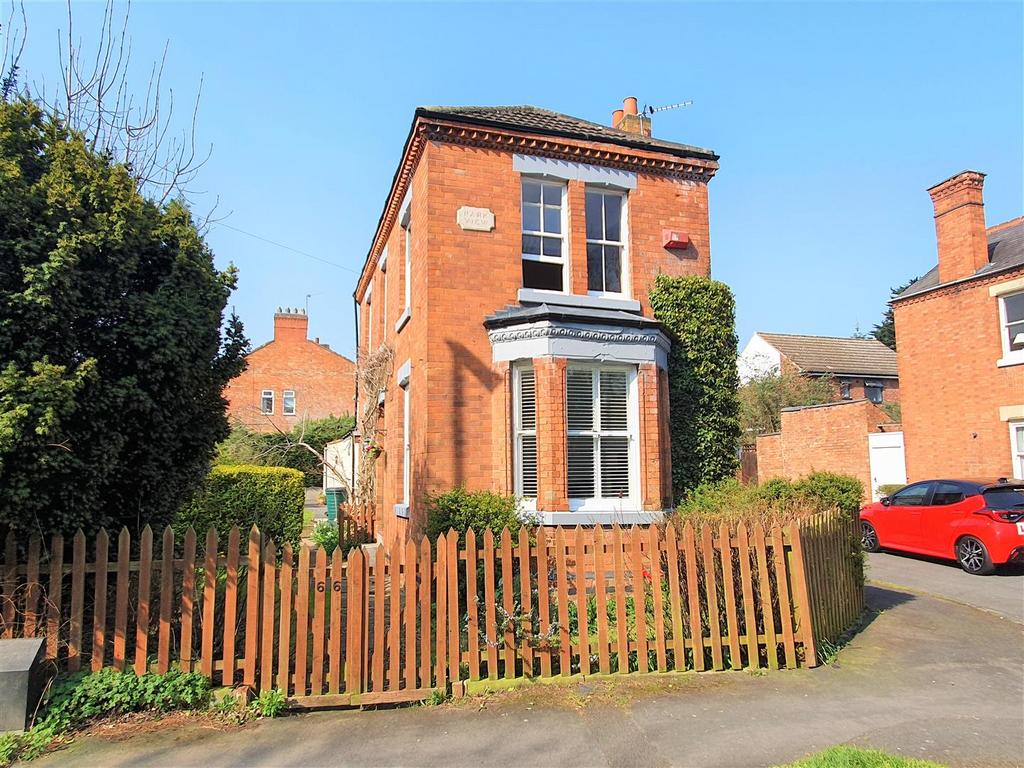 Birstall Road, Birstall, LE4 3 bed detached house for sale £350,000