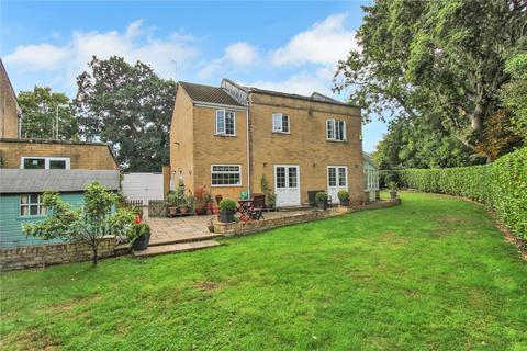 3 Carlton Gate, Broome Manor, Swindon, SN3 1NF