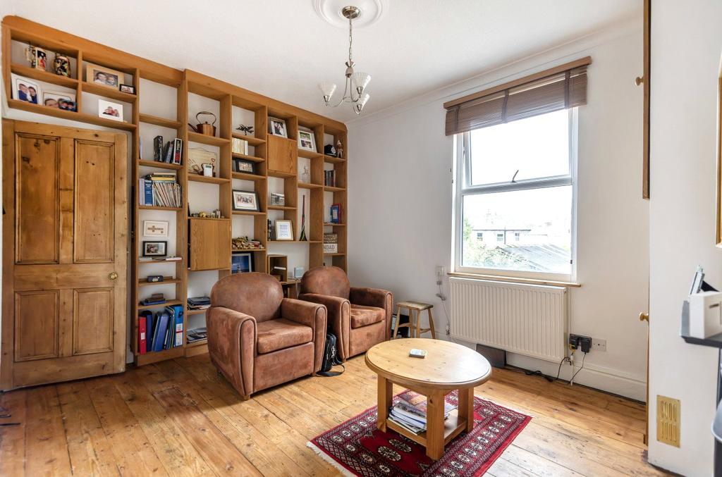 Ure Bank Top, Ripon, North Yorkshire... 2 bed terraced house £217,500