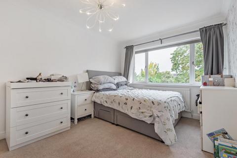 10 Peel Close, Caversham, Reading, RG4 5BL