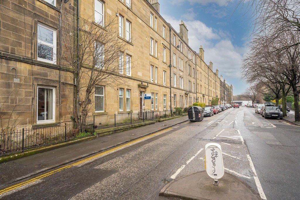 Westfield Road, Edinburgh, EH11 1 bed flat - £875 pcm (£202 pw)