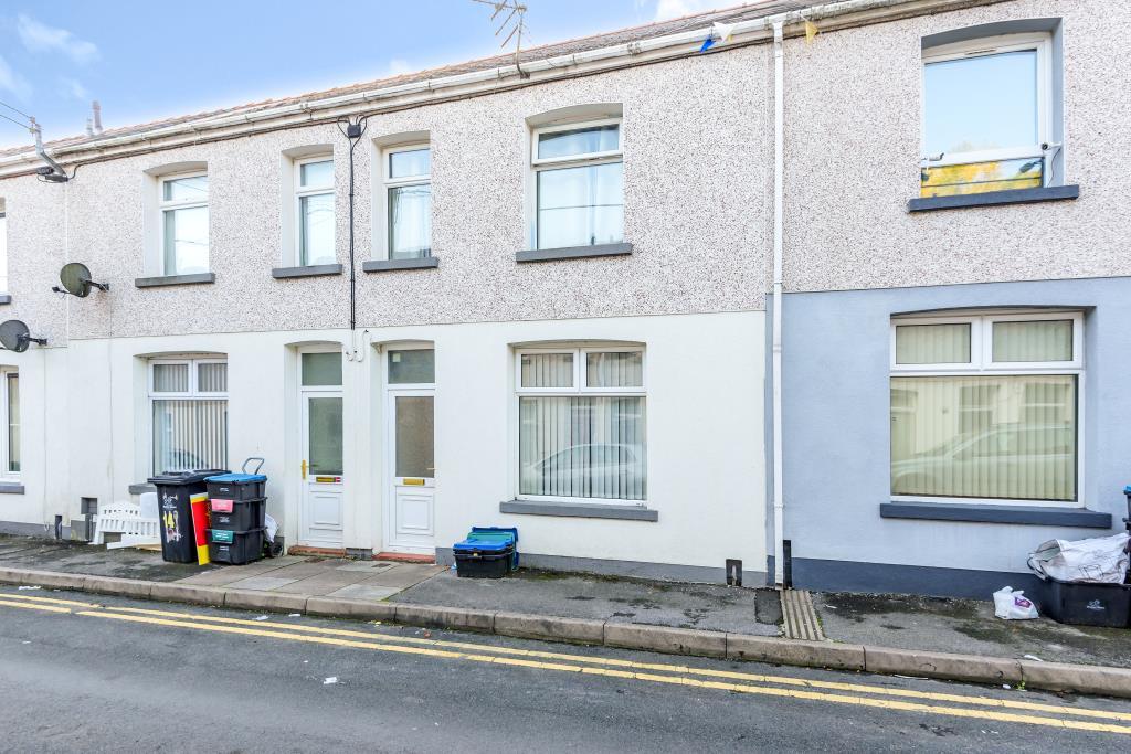 Abertillery, Brecon, NP13 2 bed terraced house for sale £70,000