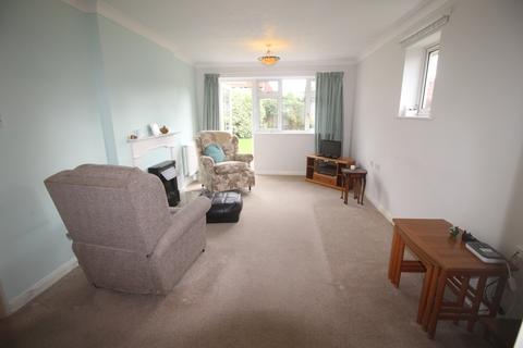 2 bedroom semi-detached bungalow for sale - Scanlan Close, Lower Willingdon, Eastbourne BN20