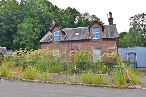 3 bedroom detached house for sale - Pier House, Brodick