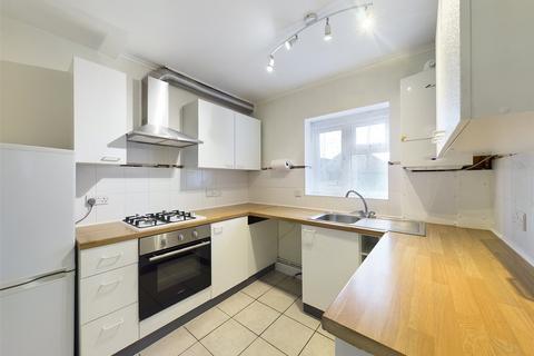 3 bedroom semi-detached house to rent, Moors Avenue, Cheltenham, Gloucestershire, GL51