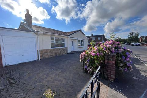 35 Briardene Drive, Gateshead, NE10 8AN