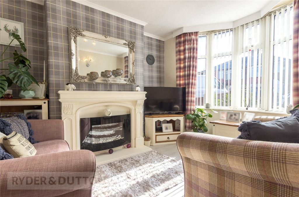 Roman Road, Failsworth, Manchester, Greater Manchester, M35 3 bed semi