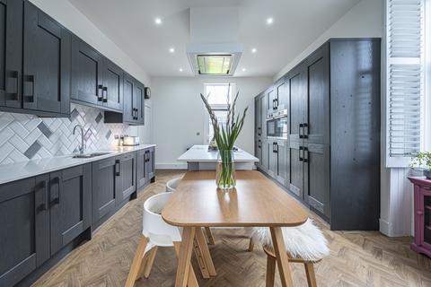 28 Blairbeth Road, Rutherglen, Glasgow, G73 4JQ
