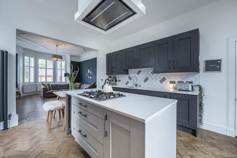 28 Blairbeth Road, Rutherglen, Glasgow, G73 4JQ