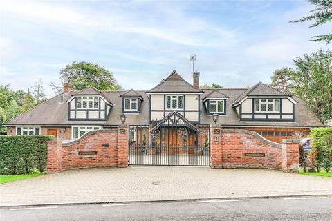 5 bedroom detached house for sale, Carbone Hill, Northaw, Hertfordshire, EN6