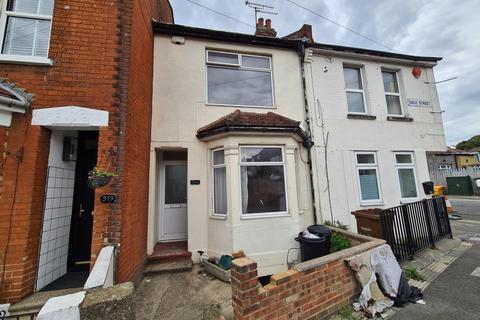 4 bedroom terraced house for sale - Dale Street, Chatham, ME4