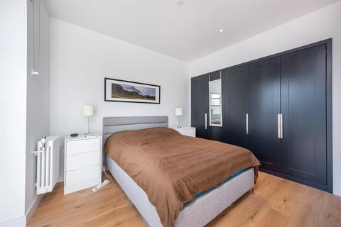 2 bedroom apartment for sale - Amelia House, 41 Lyell Street, City Island, E14