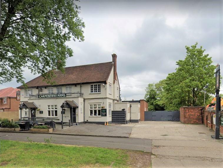 Uxbridge Road, Hayes, UB4 1 bed in a flat share £800 pcm (£185 pw)