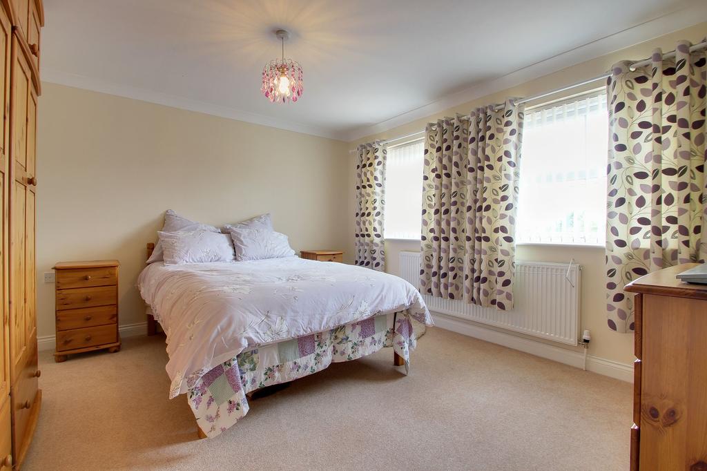 BEDROOM THREE - 13' 0" x 12' 3" (3.98 m x 3.74 m)