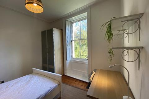 2 bedroom flat to rent - Blackwood Crescent, Newington, Edinburgh, EH9
